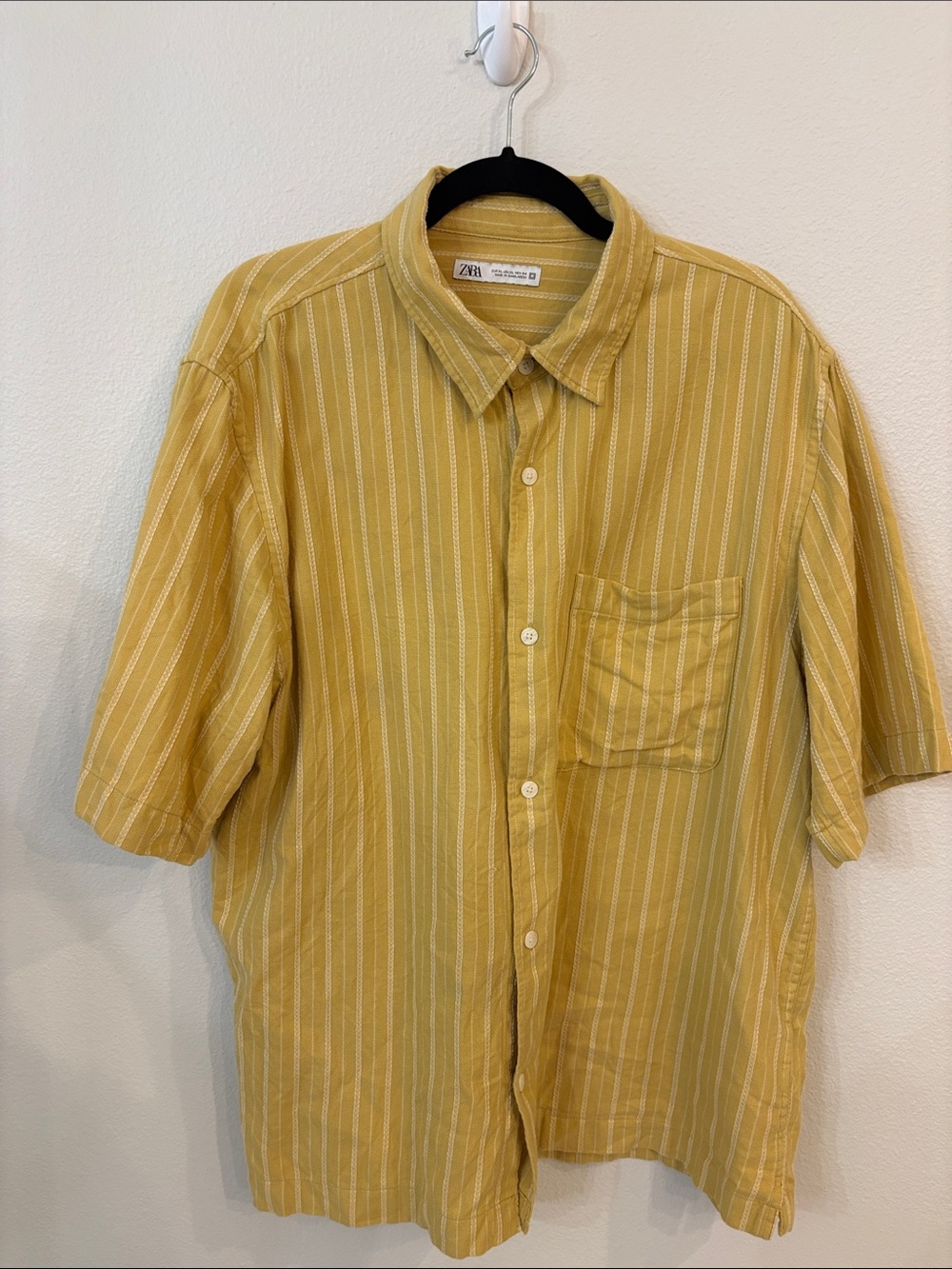 ZARA Men’s Yellow Striped Short-Sleeve Button-Up Shirt